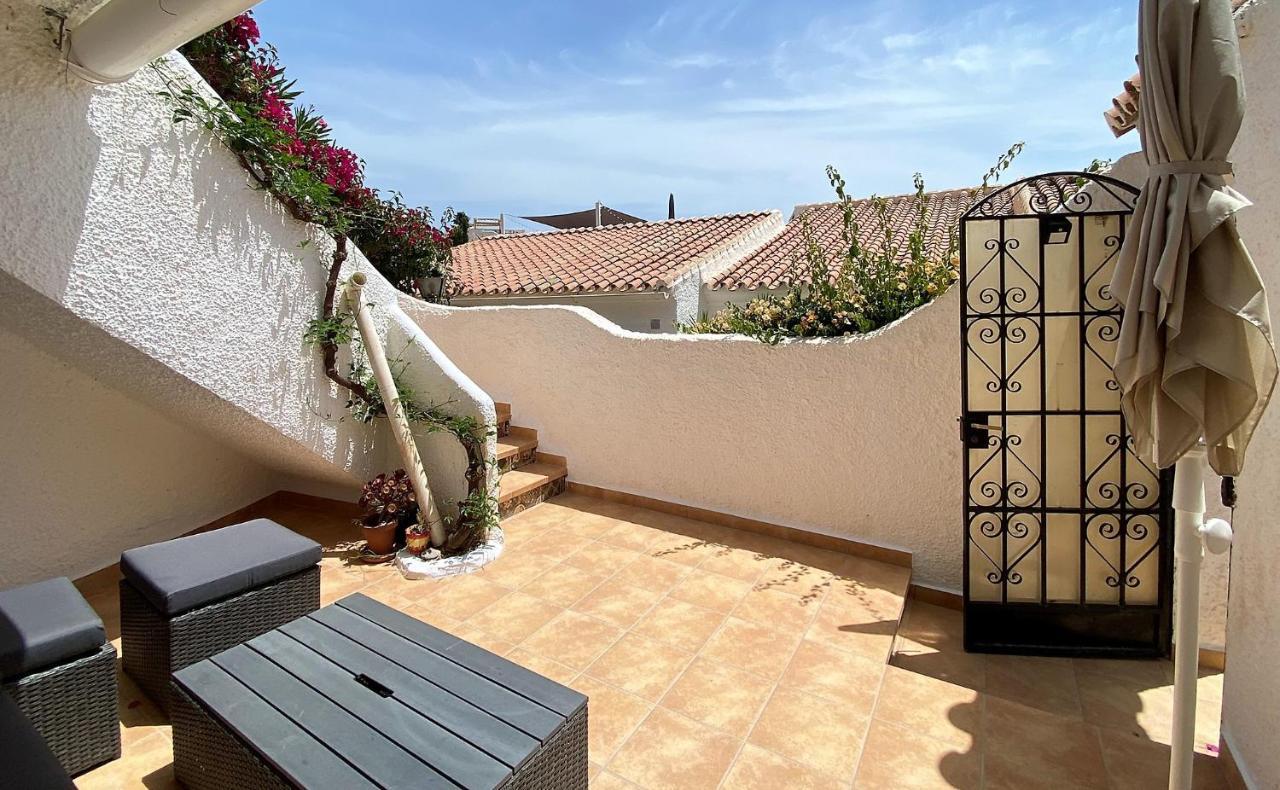 Hibiscus 7 San Juan De Capistrano Apartment Nerja Ngoại thất bức ảnh