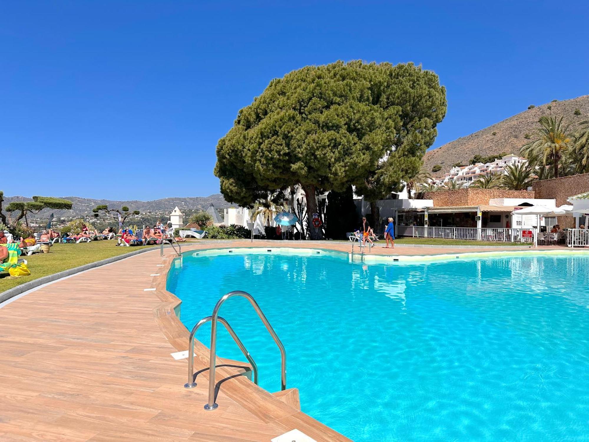 Hibiscus 7 San Juan De Capistrano Apartment Nerja Ngoại thất bức ảnh